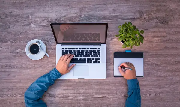 The Role of Graphic Design in Web Design
